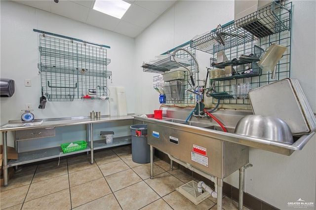 2506 S Cage Boulevard, Pharr, TX 78577