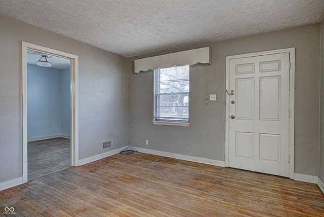 315 S Webster Avenue, Indianapolis, IN 46219