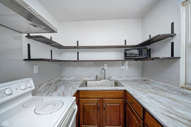 315 S Webster Avenue, Indianapolis, IN 46219