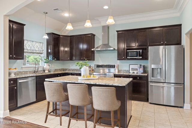 208 Psalm Court, Youngsville, LA 70592