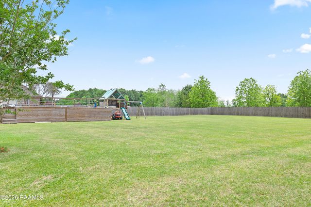208 Psalm Court, Youngsville, LA 70592