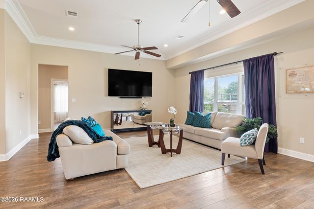 208 Psalm Court, Youngsville, LA 70592