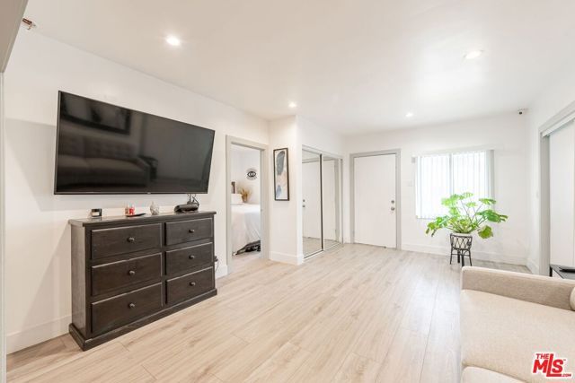 332 Hargrave Street, Inglewood, CA 90302
