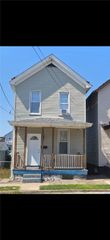113 1/2 13th St, Jeannette, PA 15644