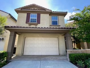 825 Parisa Place, Upland, CA 91786