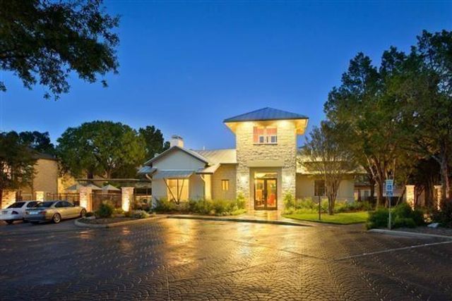 2800 Bartons Bluff LN 803, Austin, TX 78746