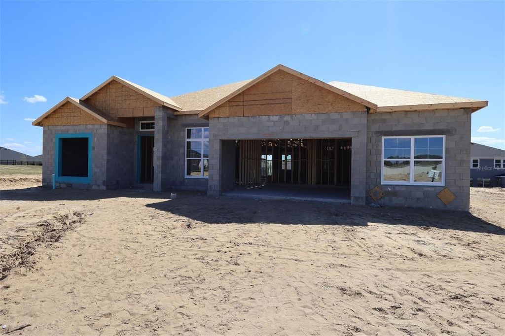 3177 WOLF LAKE AVENUE, Apopka, FL 32712