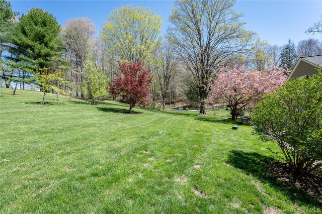 516 Pound Ridge Road, Bedford, NY 10506