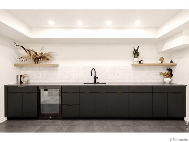 274 Vine Street, Denver, CO 80206
