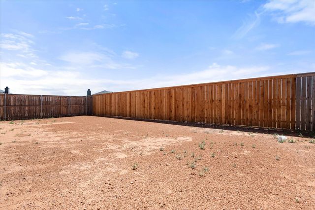 1203 E 30th Street, Wolfforth, TX 79382