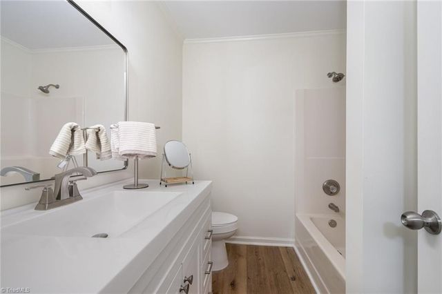 1167 Glendale Drive, Greensboro, NC 27406