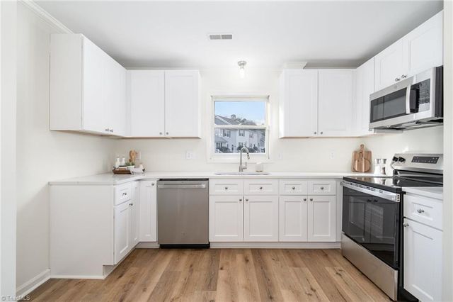 1167 Glendale Drive, Greensboro, NC 27406