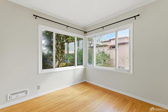 98 Lake Forest Drive, Daly City, CA 94015