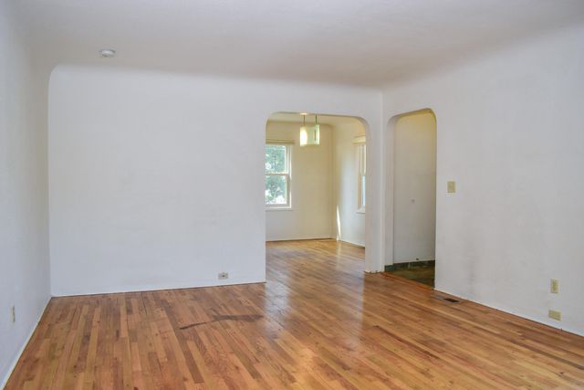 1114 -1116 Reddy Avenue, Medford, OR 97504