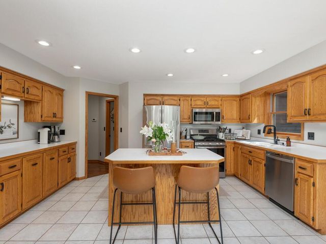 12495 County Road 32, Waconia, MN 55387