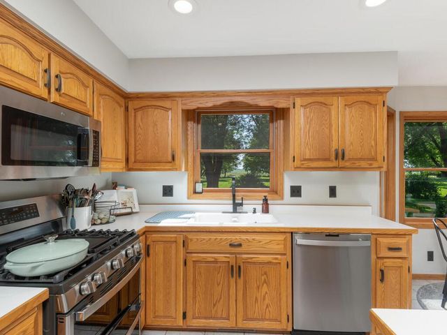 12495 County Road 32, Waconia, MN 55387