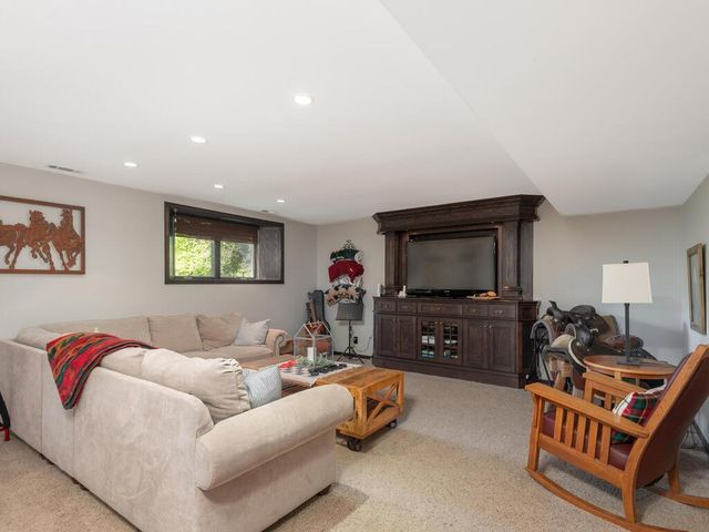 12495 County Road 32, Waconia, MN 55387