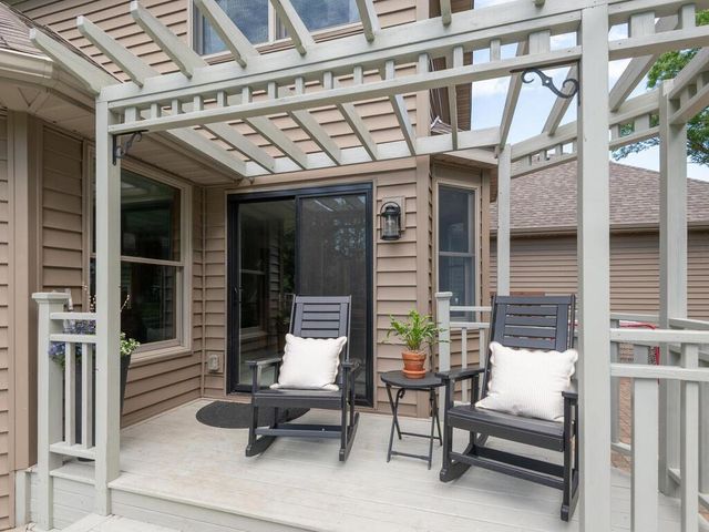 12495 County Road 32, Waconia, MN 55387