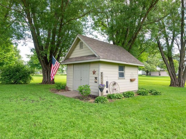 12495 County Road 32, Waconia, MN 55387