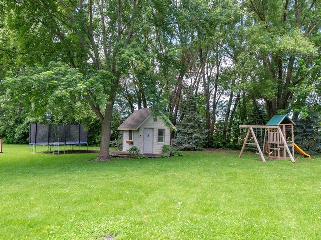 12495 County Road 32, Waconia, MN 55387