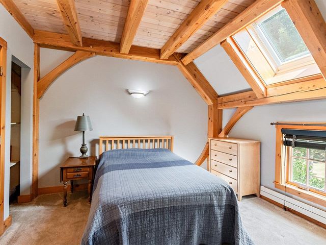 588 Round Barn Road, Ferrisburgh, VT 05456