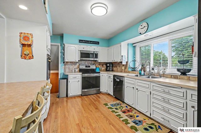 12304 Grey Fawn, Omaha, NE 68154