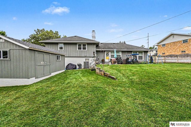 12304 Grey Fawn, Omaha, NE 68154