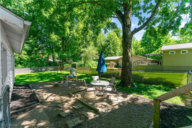 19 Nesbitt Street, Poland, OH 44514