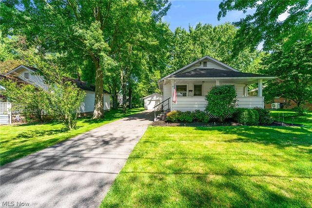 19 Nesbitt Street, Poland, OH 44514