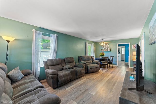 19 Nesbitt Street, Poland, OH 44514