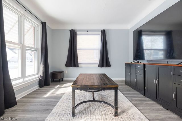 3106 Grovewood Avenue, Parma, OH 44134