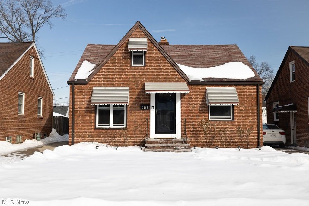 3106 Grovewood Avenue, Parma, OH 44134