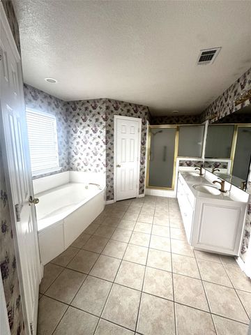 903 Van Winkle Circle, Athens, TX 75751