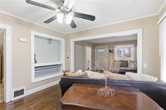 5118 El Monte Street, Roeland Park, KS 66205