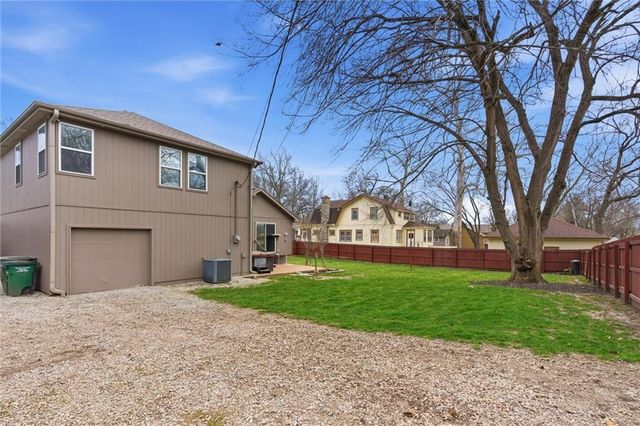 5118 El Monte Street, Roeland Park, KS 66205