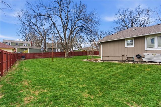 5118 El Monte Street, Roeland Park, KS 66205