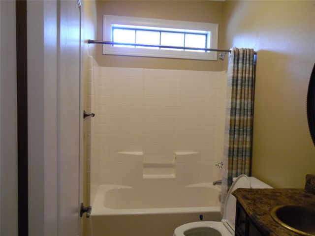 5635 Branchwood Drive, Keithville, LA 71047