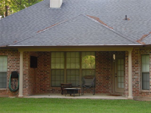 5635 Branchwood Drive, Keithville, LA 71047