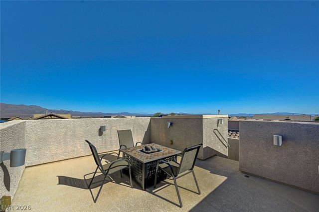 7841 Blue Lake Peak Street, Las Vegas, NV 89166