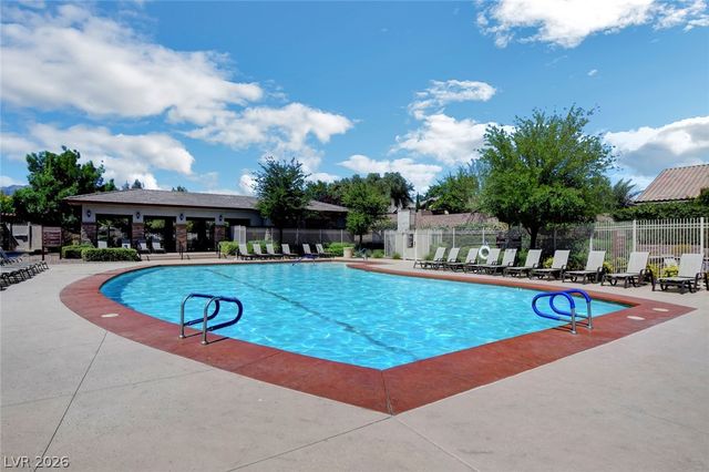 7841 Blue Lake Peak Street, Las Vegas, NV 89166