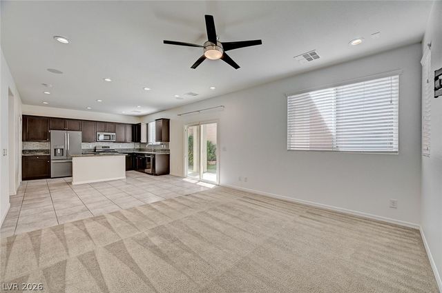 7841 Blue Lake Peak Street, Las Vegas, NV 89166