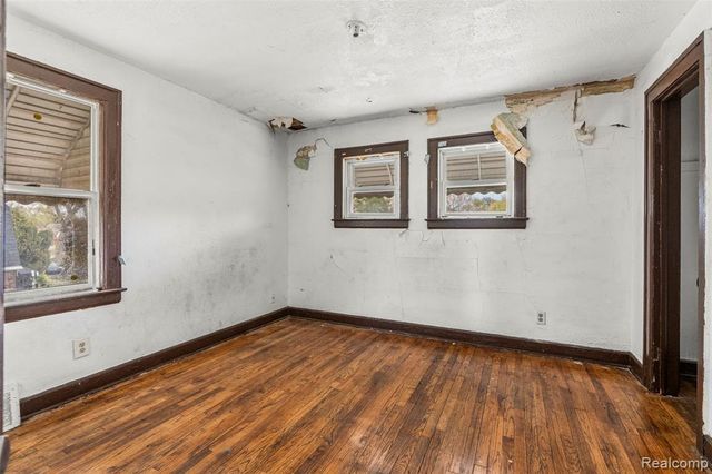 14225 Kentucky Street, Detroit, MI 48238