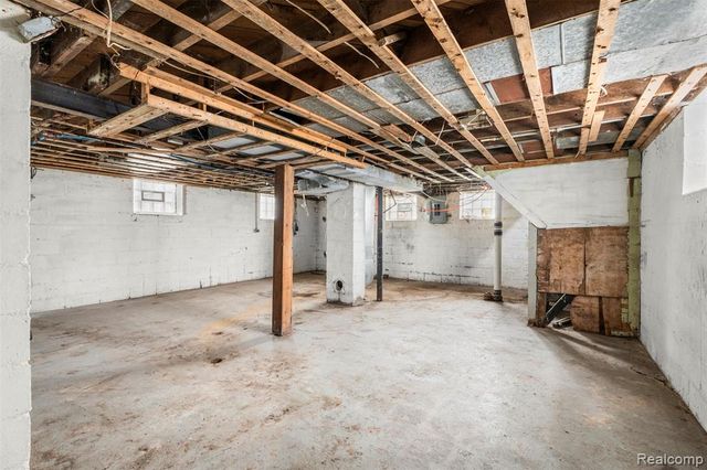 14225 Kentucky Street, Detroit, MI 48238