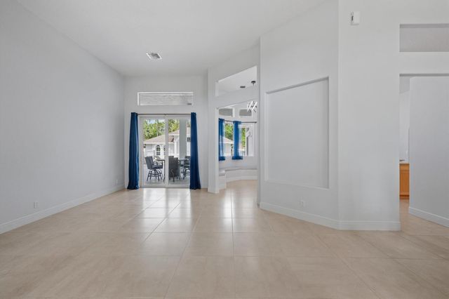 17038 N 61st Pl Place N, Loxahatchee, FL 33470