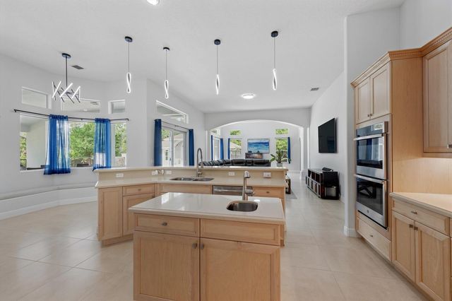 17038 N 61st Pl Place N, Loxahatchee, FL 33470