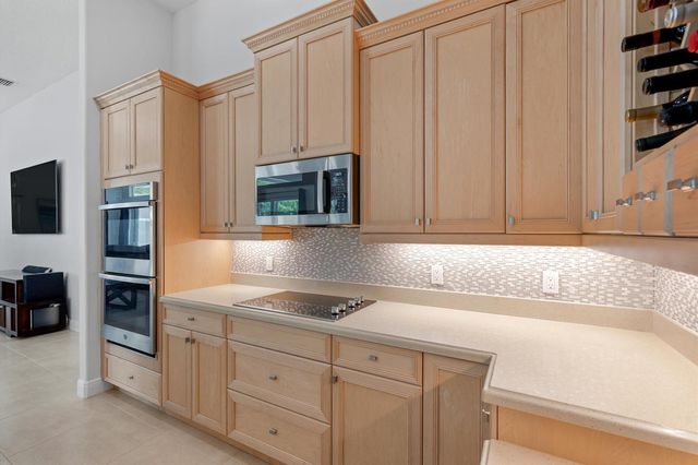 17038 N 61st Pl Place N, Loxahatchee, FL 33470