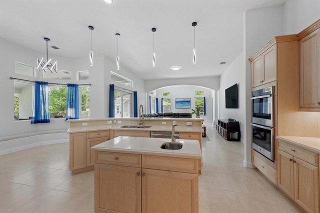 17038 N 61st Pl Place N, Loxahatchee, FL 33470