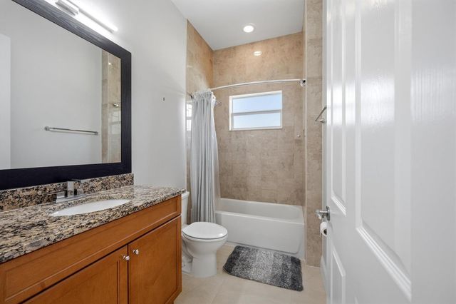 17038 N 61st Pl Place N, Loxahatchee, FL 33470