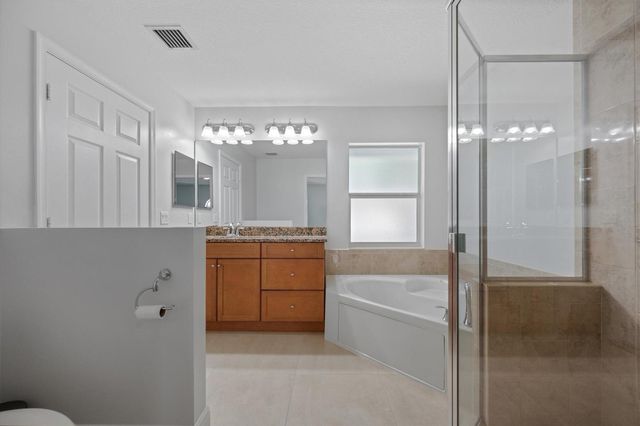 17038 N 61st Pl Place N, Loxahatchee, FL 33470
