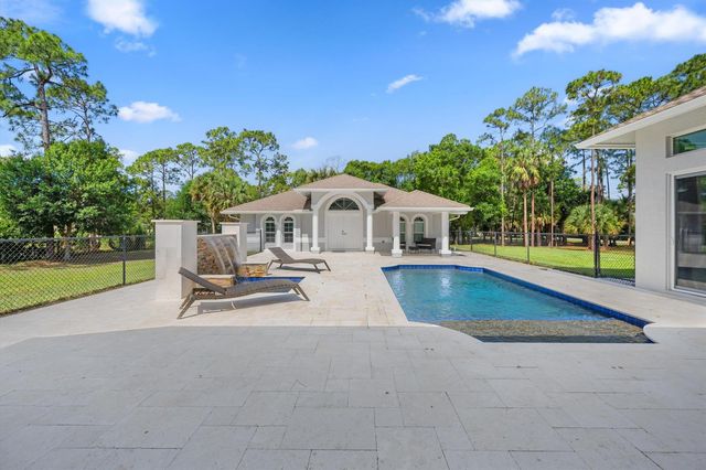 17038 N 61st Pl Place N, Loxahatchee, FL 33470
